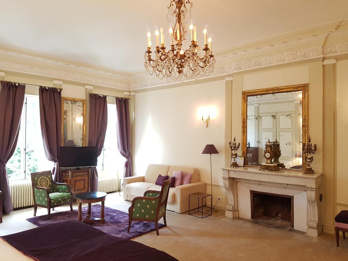 Le Tardif, Noble Guesthouse Bayeux Eksteriør billede